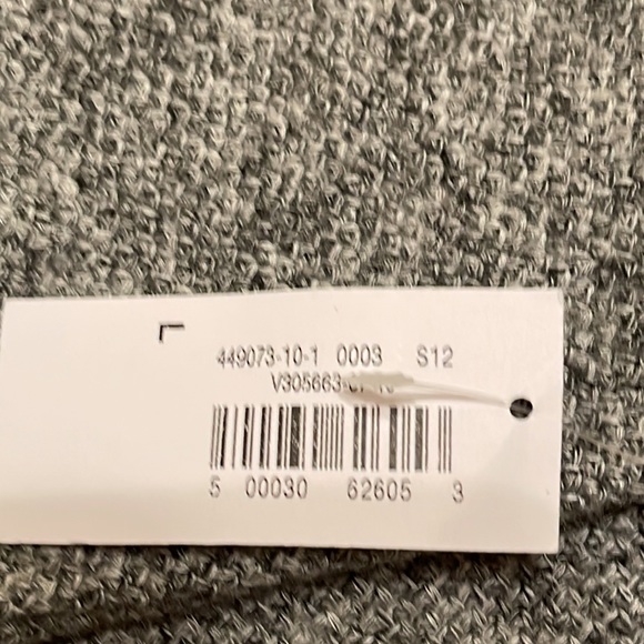 Old Navy 3/4 Sleeve Top with Side Slits Size Large - Picture 10 of 11